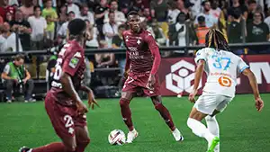 Gol Emran Soglo 14 Minuto Puntaje: 0-1 Metz vs Marseille 2-2